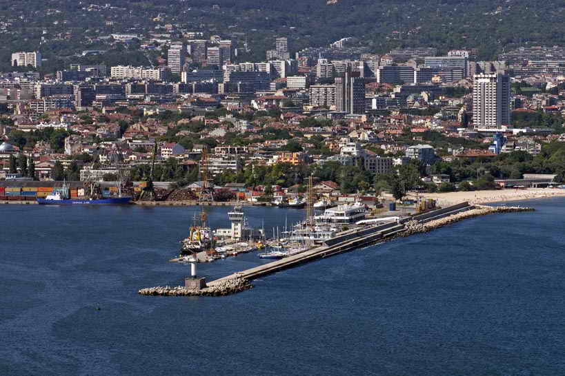 Варна с най-скъпи жилища в провинцията