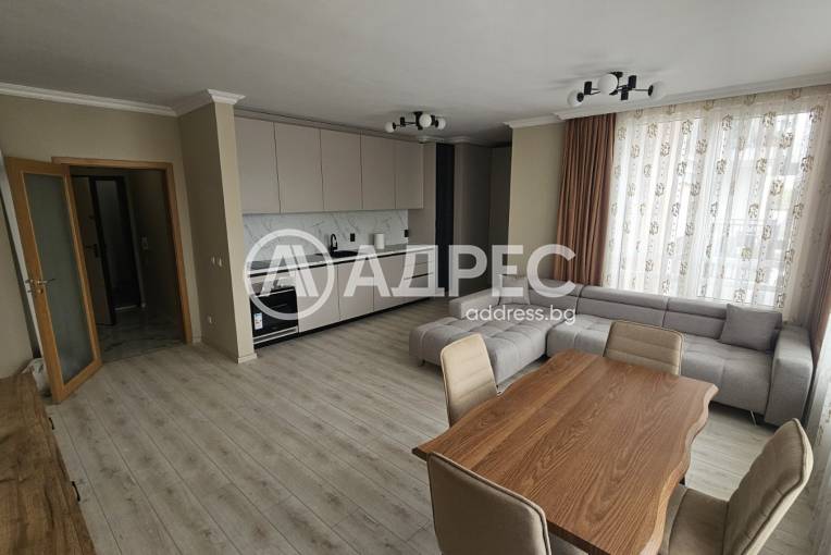 Двустаен апартамент, Пловдив, Кършияка, 638001, Снимка 1