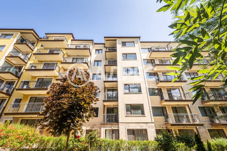 Тристаен апартамент, Варна, к.к. Св.Св. Константин и Елена, 648003, Снимка 1