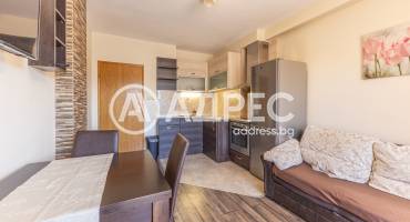 Тристаен апартамент, Варна, Базар "Левски", 693003, Снимка 1