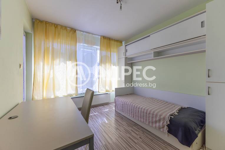 Тристаен апартамент, Варна, Базар "Левски", 693003, Снимка 12