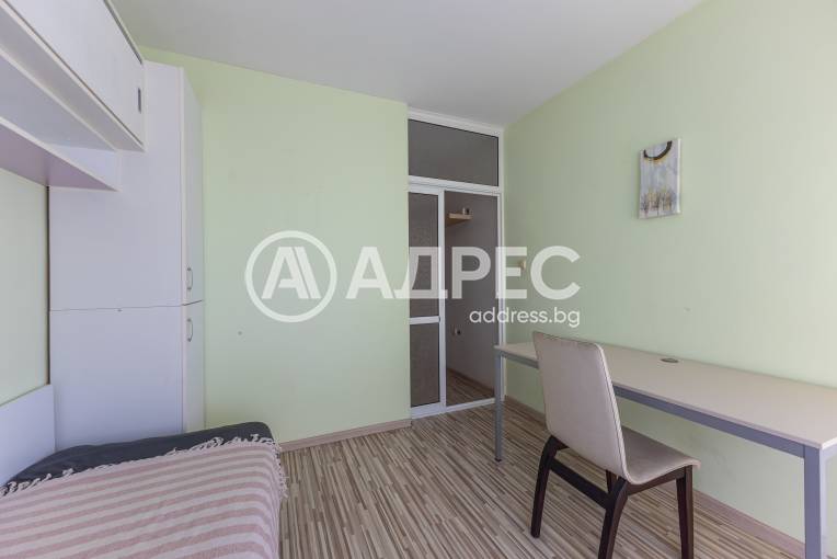 Тристаен апартамент, Варна, Базар "Левски", 693003, Снимка 13