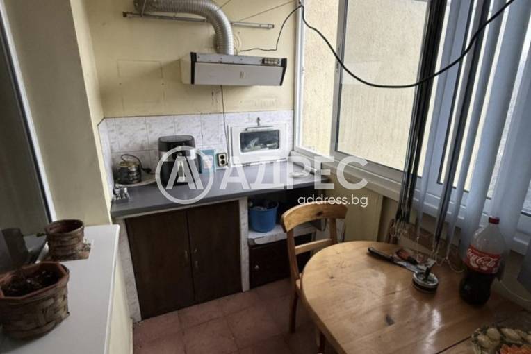 Двустаен апартамент, Плевен, Мара Денчева, 682004, Снимка 2