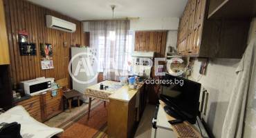 Тристаен апартамент, Разград, Орел, 689004, Снимка 3