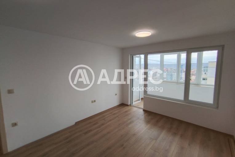Двустаен апартамент, Варна, Автогара, 698004, Снимка 2