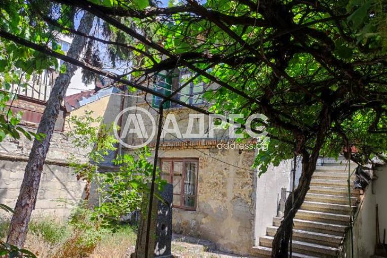 Етаж от къща, Варна, Колхозен пазар, 660005, Снимка 1