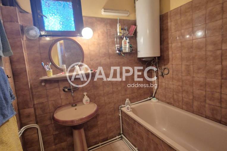 Тристаен апартамент, Русе, Идеален център, 667005, Снимка 14