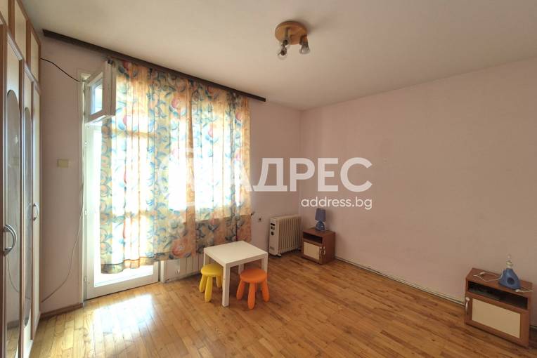 Тристаен апартамент, Русе, Идеален център, 667005, Снимка 8