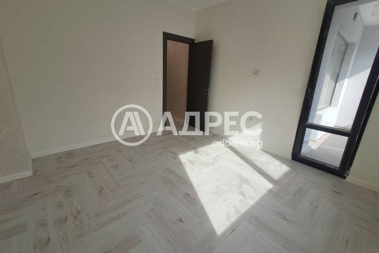 Двустаен апартамент, Варна, АГ болница, 692005, Снимка 1