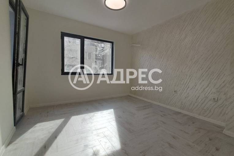Двустаен апартамент, Варна, АГ болница, 692005, Снимка 2