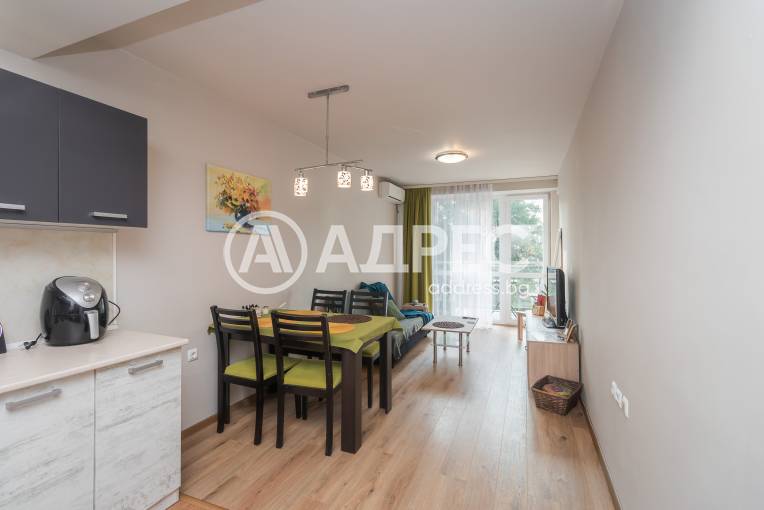Двустаен апартамент, Варна, Колхозен пазар, 693005, Снимка 3