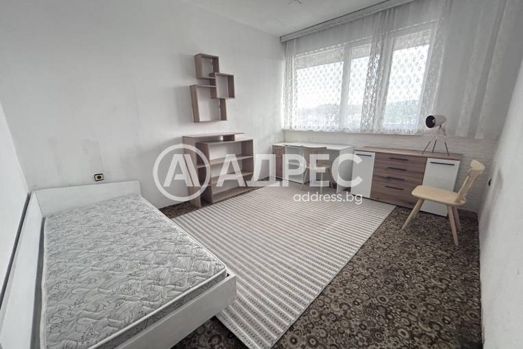 Многостаен апартамент, Велико Търново, Център, 525007, Снимка 2