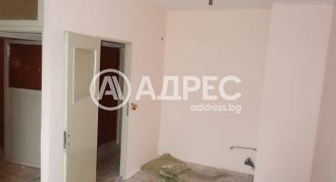 Двустаен апартамент, Разград, Орел, 580007, Снимка 2