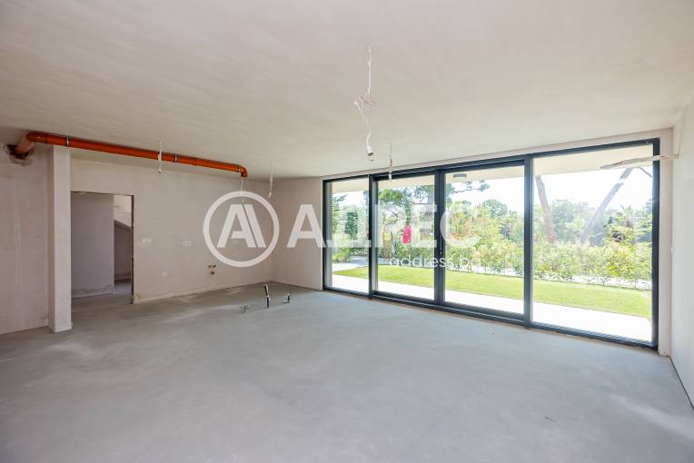 Многостаен апартамент, Варна, к.к. Св.Св. Константин и Елена, 669007, Снимка 5