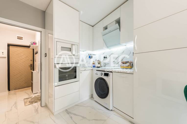 Многостаен апартамент, Варна, Идеален център, 682007, Снимка 1