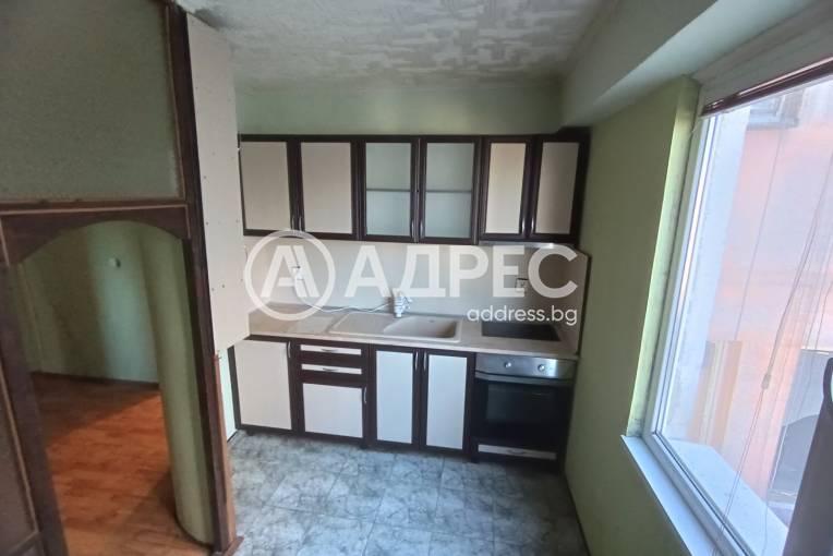 Тристаен апартамент, Разград, Орел, 687008, Снимка 4