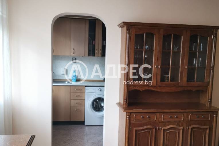 Тристаен апартамент, Добрич, Център, 478009, Снимка 4