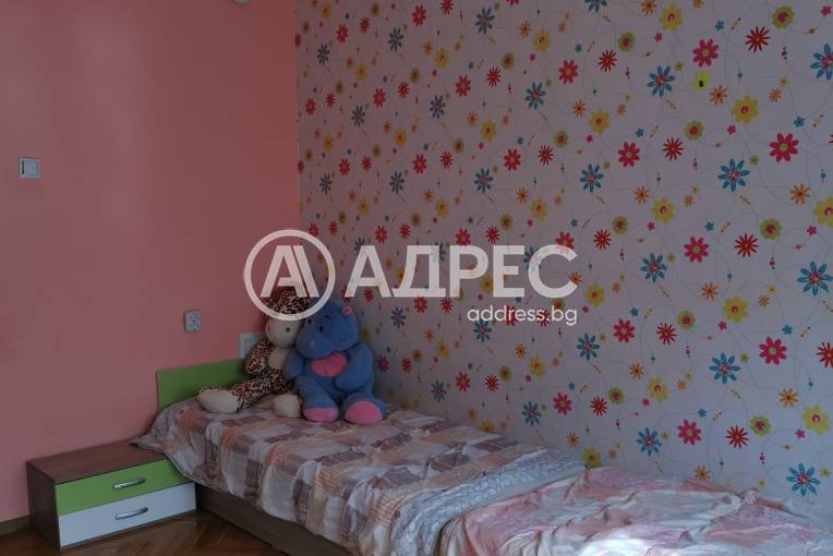 Тристаен апартамент, Добрич, Център, 478009, Снимка 7