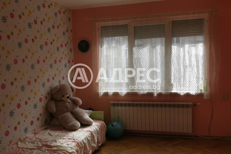 Тристаен апартамент, Добрич, Център, 478009, Снимка 8