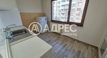 Тристаен апартамент, София, Лагера, 687009, Снимка 8