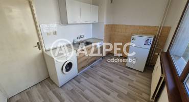 Тристаен апартамент, София, Лагера, 687009, Снимка 9