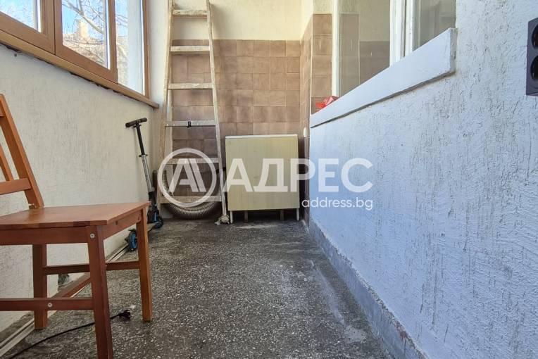 Тристаен апартамент, София, Лагера, 687009, Снимка 14