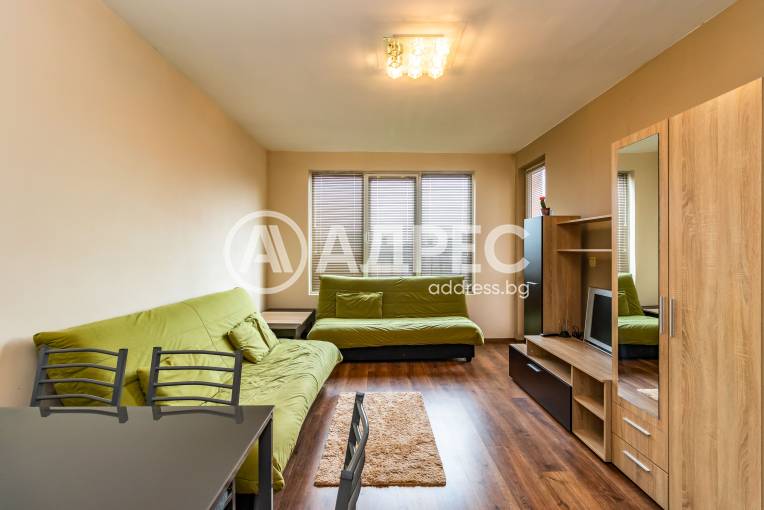 Двустаен апартамент, Варна, Левски, 678010, Снимка 1