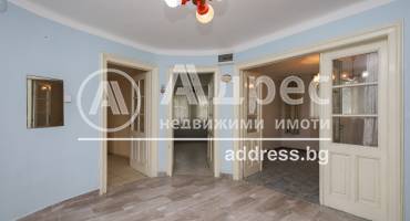 Многостаен апартамент, Бургас, Център, 602011