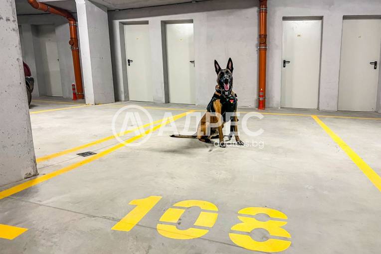 Паркомясто/Гаражна клетка, София, Манастирски ливади - изток, 657011, Снимка 1