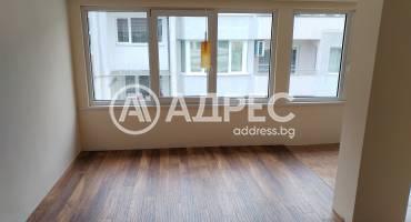 Тристаен апартамент, Варна, Спортна зала, 671011, Снимка 3