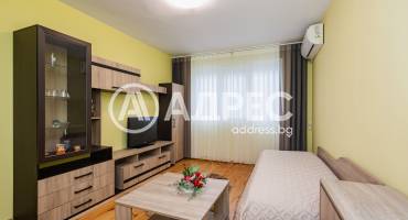 Тристаен апартамент, Варна, Колхозен пазар, 701012