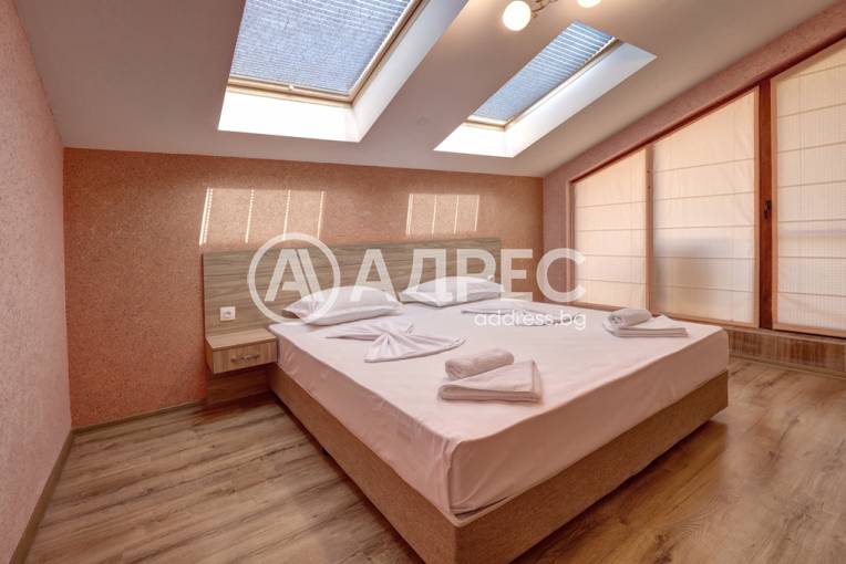 Многостаен апартамент, Шкорпиловци, 602013, Снимка 3