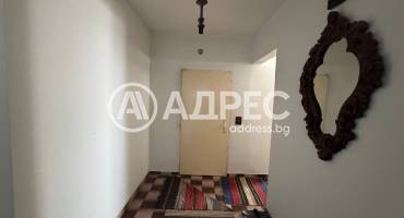 Многостаен апартамент, Нови пазар, 683013, Снимка 1