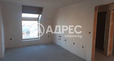 Тристаен апартамент, Варна, Колхозен пазар, 685014, Снимка 1