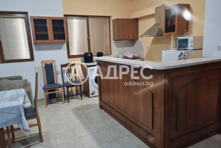 Тристаен апартамент, Варна, м-ст Свети Никола, 678015, Снимка 3