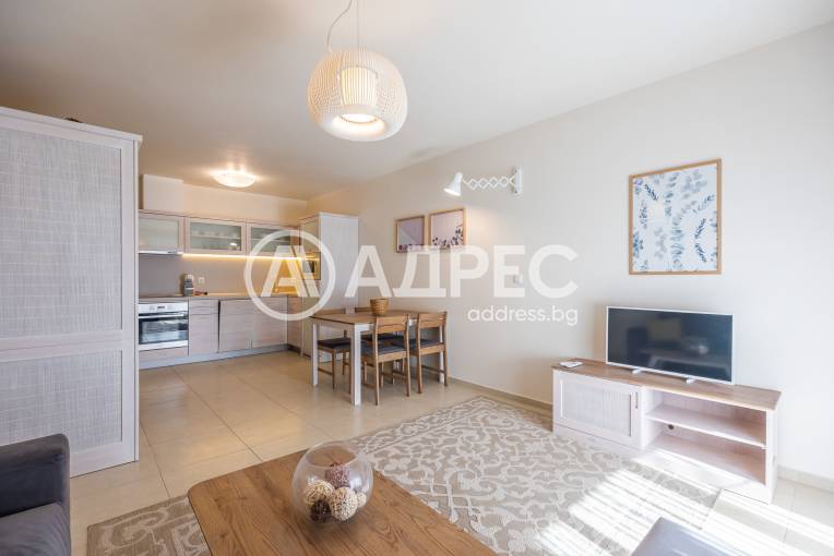 Двустаен апартамент, Варна, Идеален център, 690015, Снимка 3