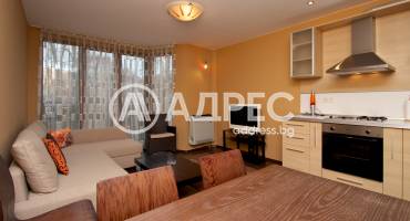 Двустаен апартамент, Варна, Идеален център, 674017, Снимка 1