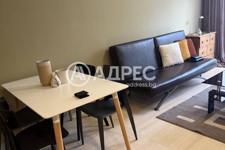 Двустаен апартамент, Варна, Идеален център, 674017, Снимка 3