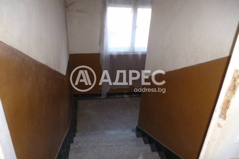 Етаж от къща, Добрич, Дружба 1, 697018, Снимка 2
