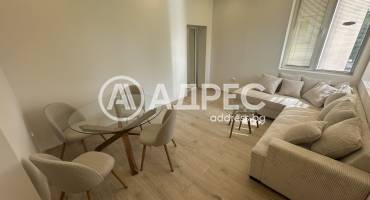 Тристаен апартамент, София, Оборище, 698018, Снимка 2