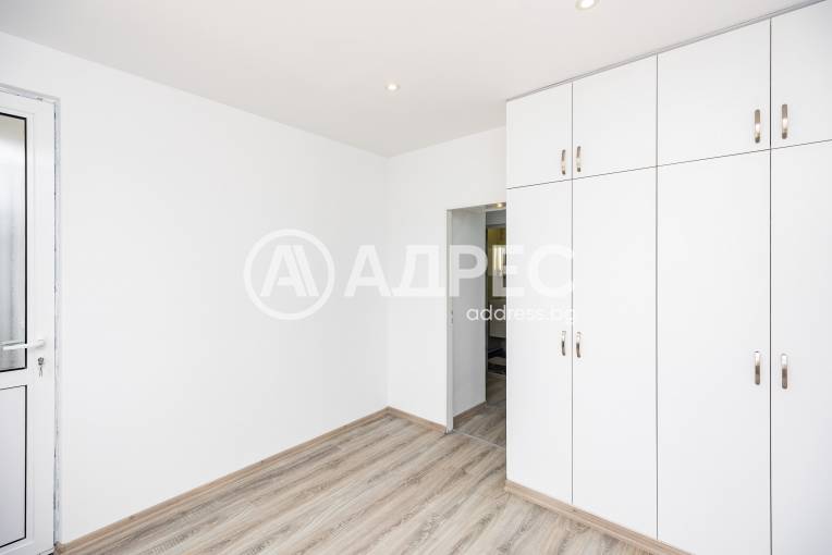 Многостаен апартамент, Варна, Младост 2, 669019, Снимка 17