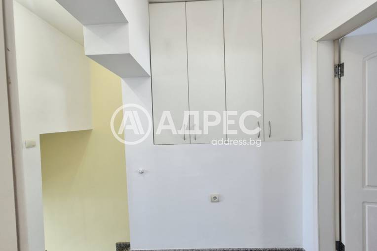 Многостаен апартамент, Варна, Червен площад, 697019, Снимка 13