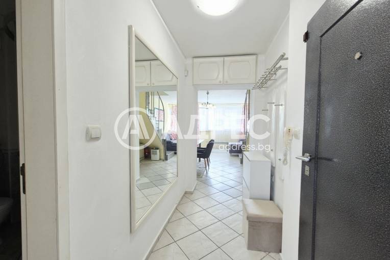 Многостаен апартамент, Варна, Червен площад, 697019, Снимка 16