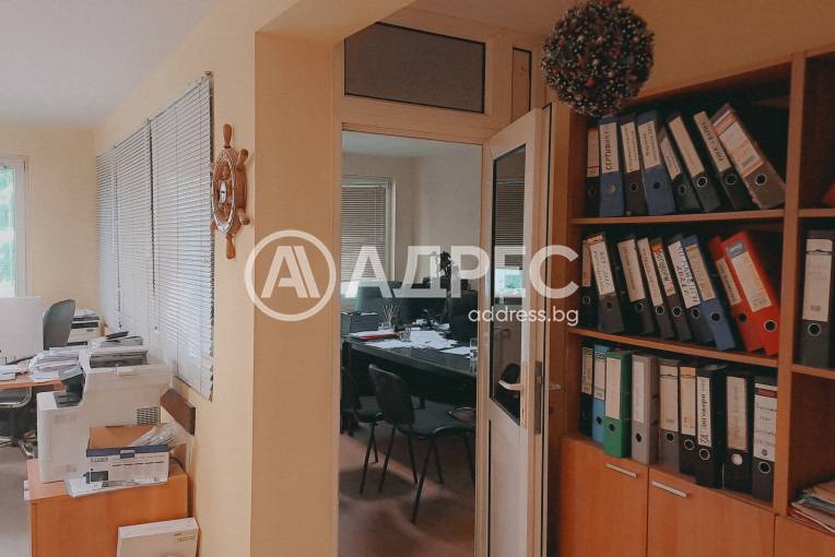 Многостаен апартамент, Варна, ЖП Гара, 587021, Снимка 4