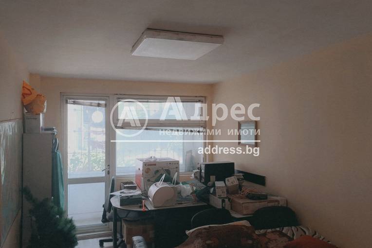 Многостаен апартамент, Варна, ЖП Гара, 587021, Снимка 8