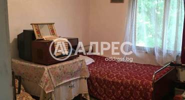 Къща/Вила, Поляна, 676021, Снимка 2