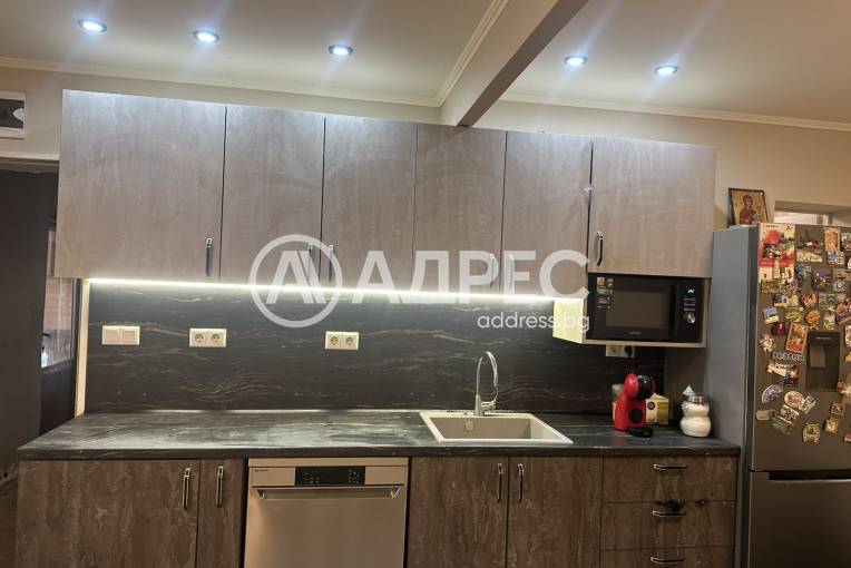 Къща/Вила, Полски извор, 682021, Снимка 2