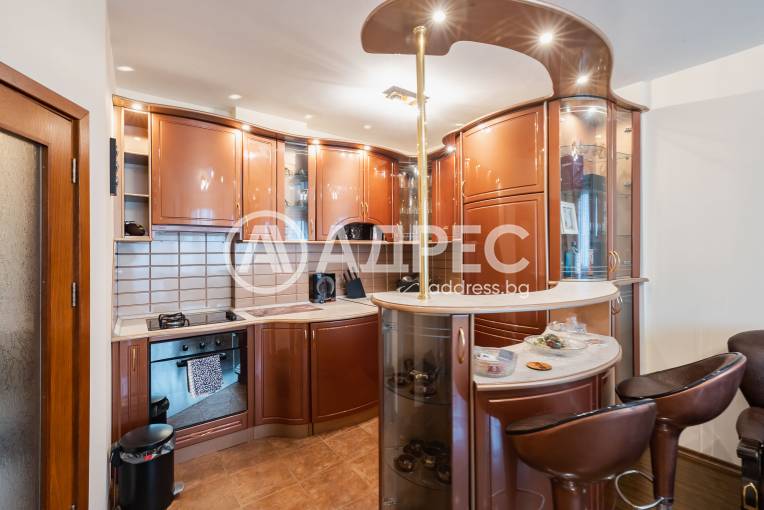 Двустаен апартамент, Варна, к.к. Св.Св. Константин и Елена, 687021, Снимка 5