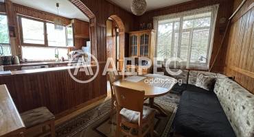 Къща/Вила, Нови пазар, 665022, Снимка 2