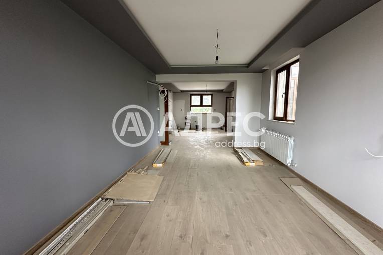 Къща/Вила, Нови пазар, 665022, Снимка 16